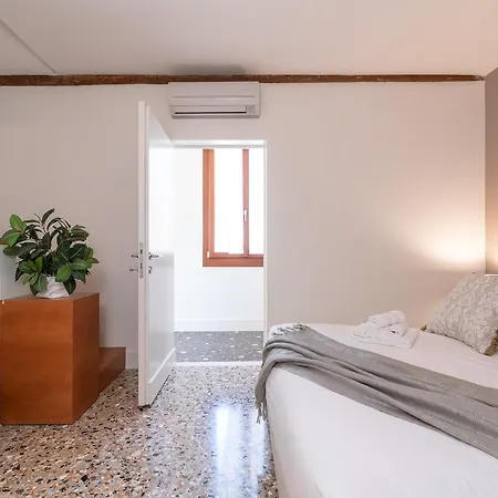 Apartment Design Venice Venice
