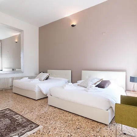Design Venice דירה ונציה