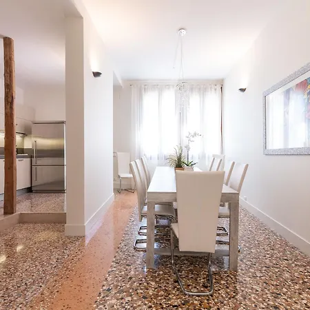 Design Venice * ונציה