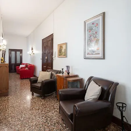 דירה Design Venice